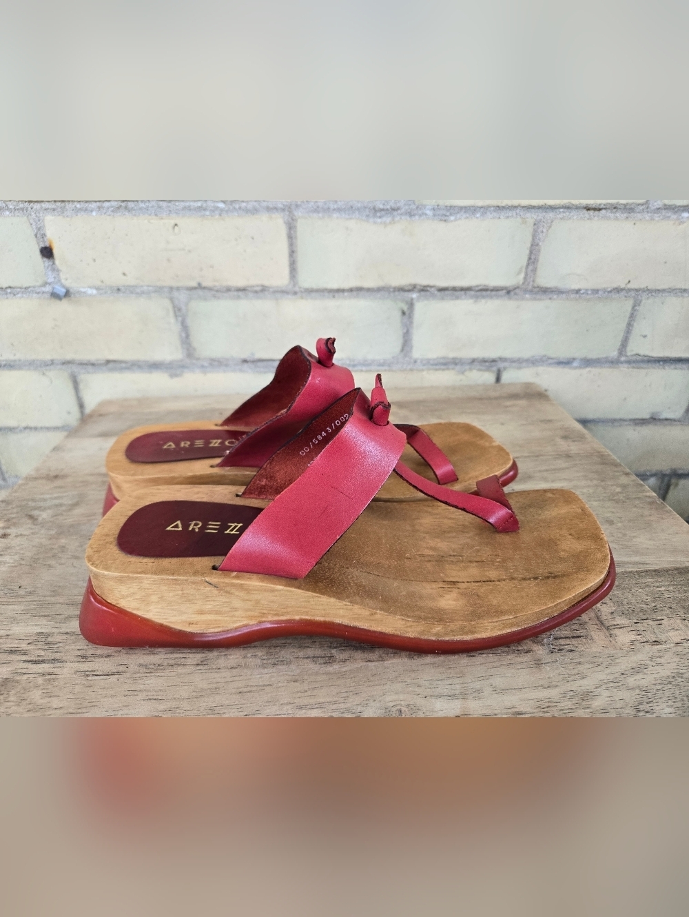Arezzo Wood & Leather Sandals - Picture 3 of 9